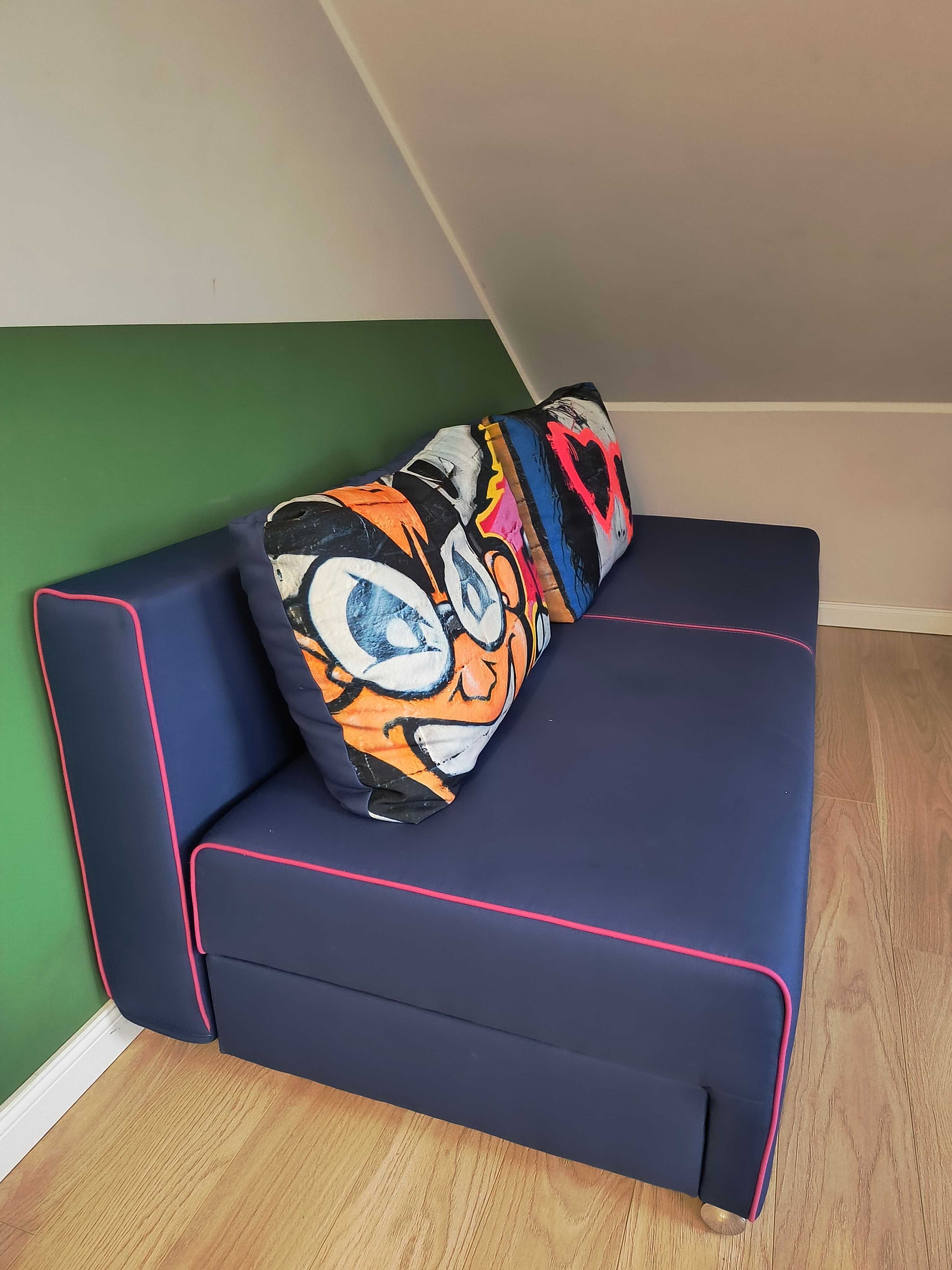 Sofa dla dziewczynki