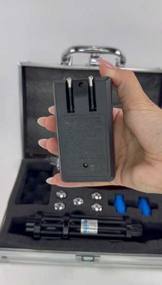 лазерна указка кейс окуляри потужний промінь синій прожигаюч лазер луч