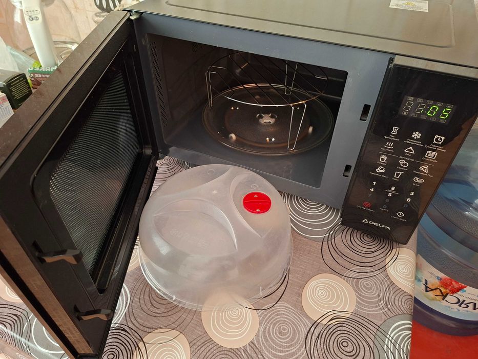 Мікрохвильова піч delfa з грилем