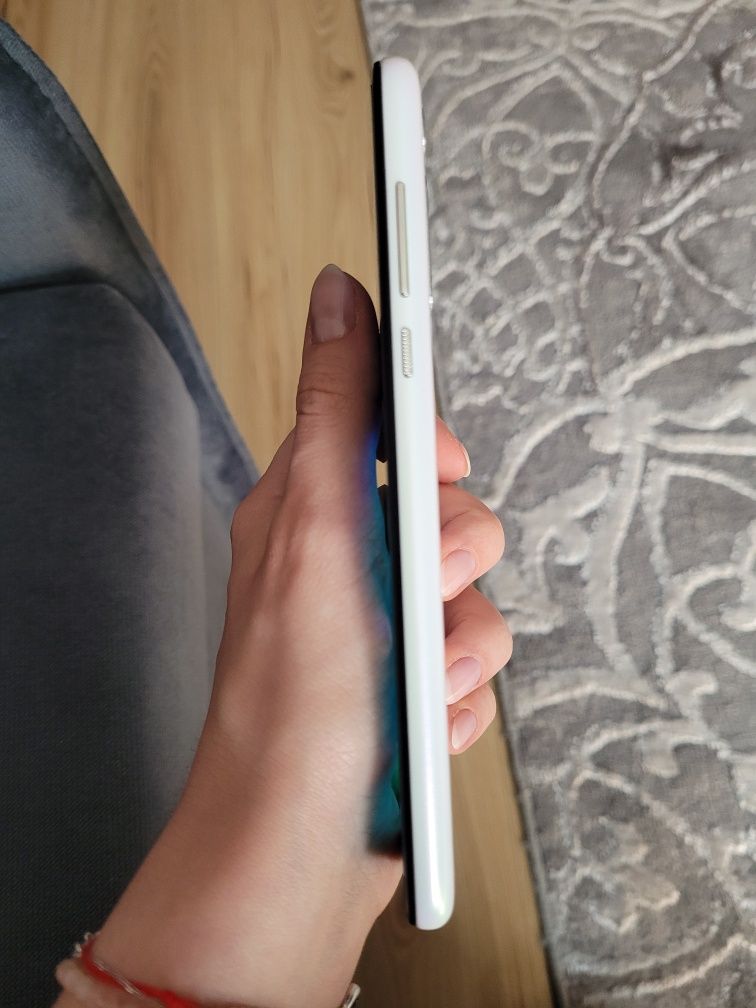 Motorola moto g8 pearl white biały dual sim 4/64GB