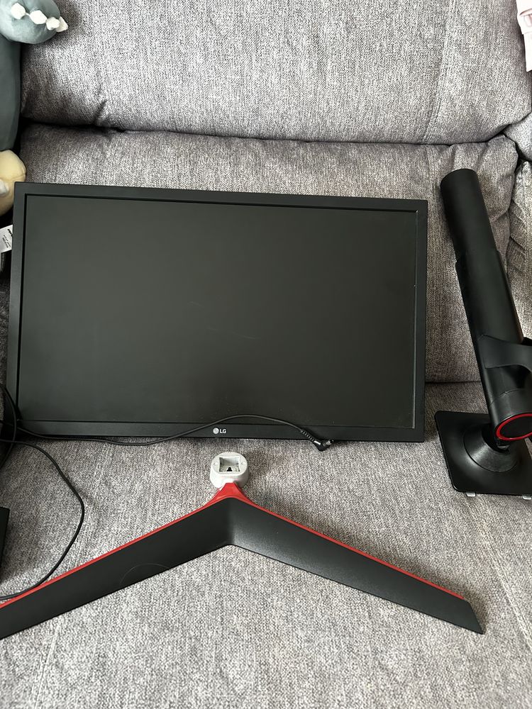 Monitor LG 24GL650