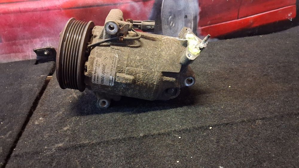 Компресор кондиціонера Nissan Qashqai j10 1.6 92600 jd000