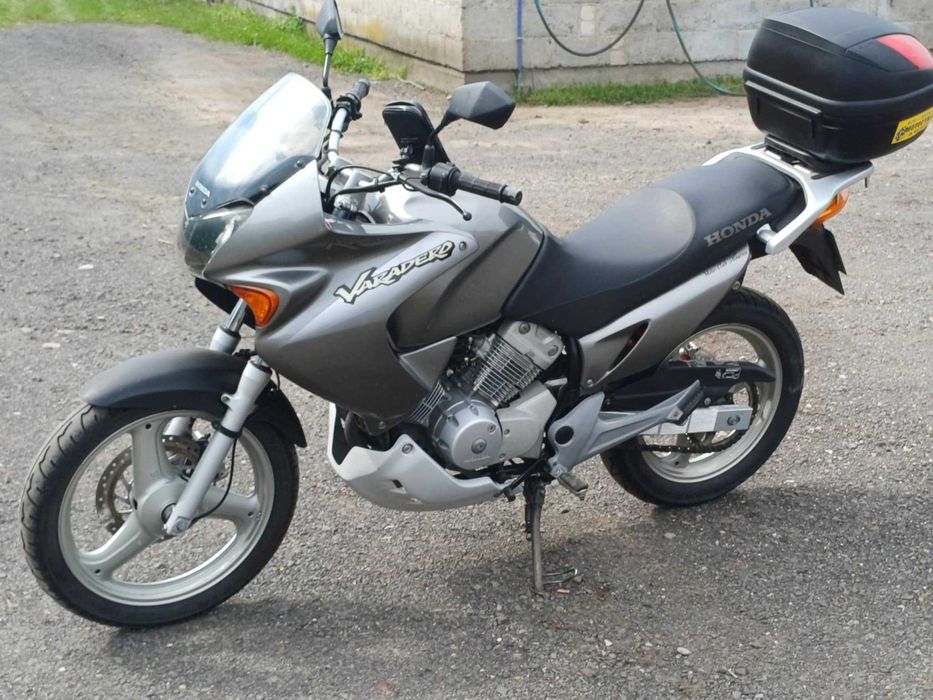 Honda Varadero 125