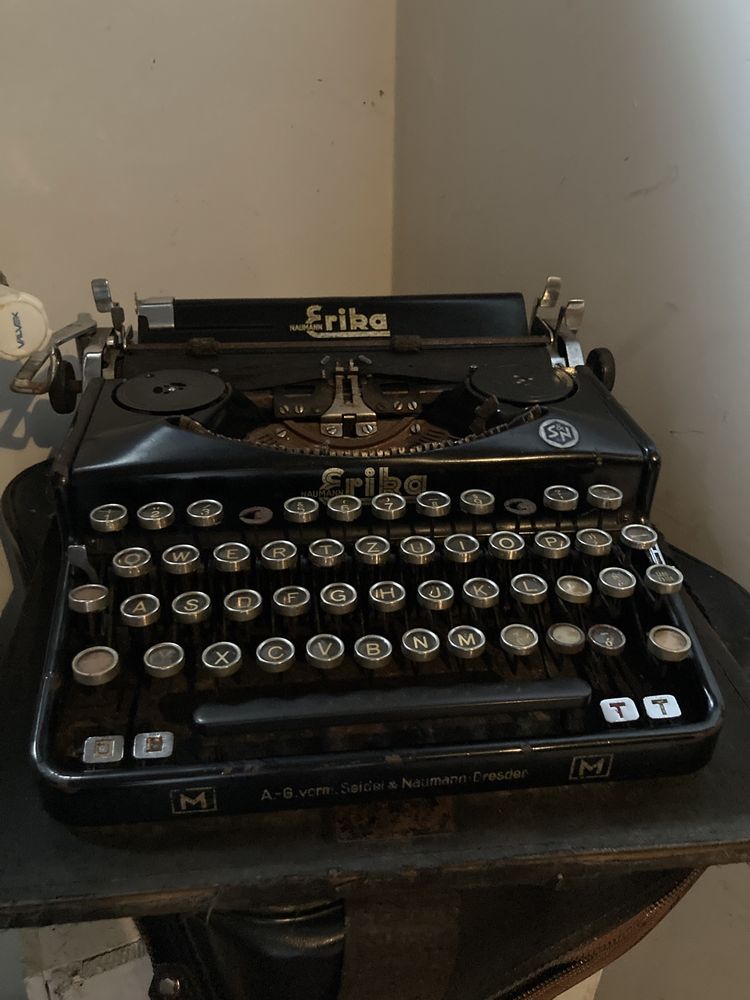 Stara Maszyna do pisania erika M dresden antyk typewriter kolekcja