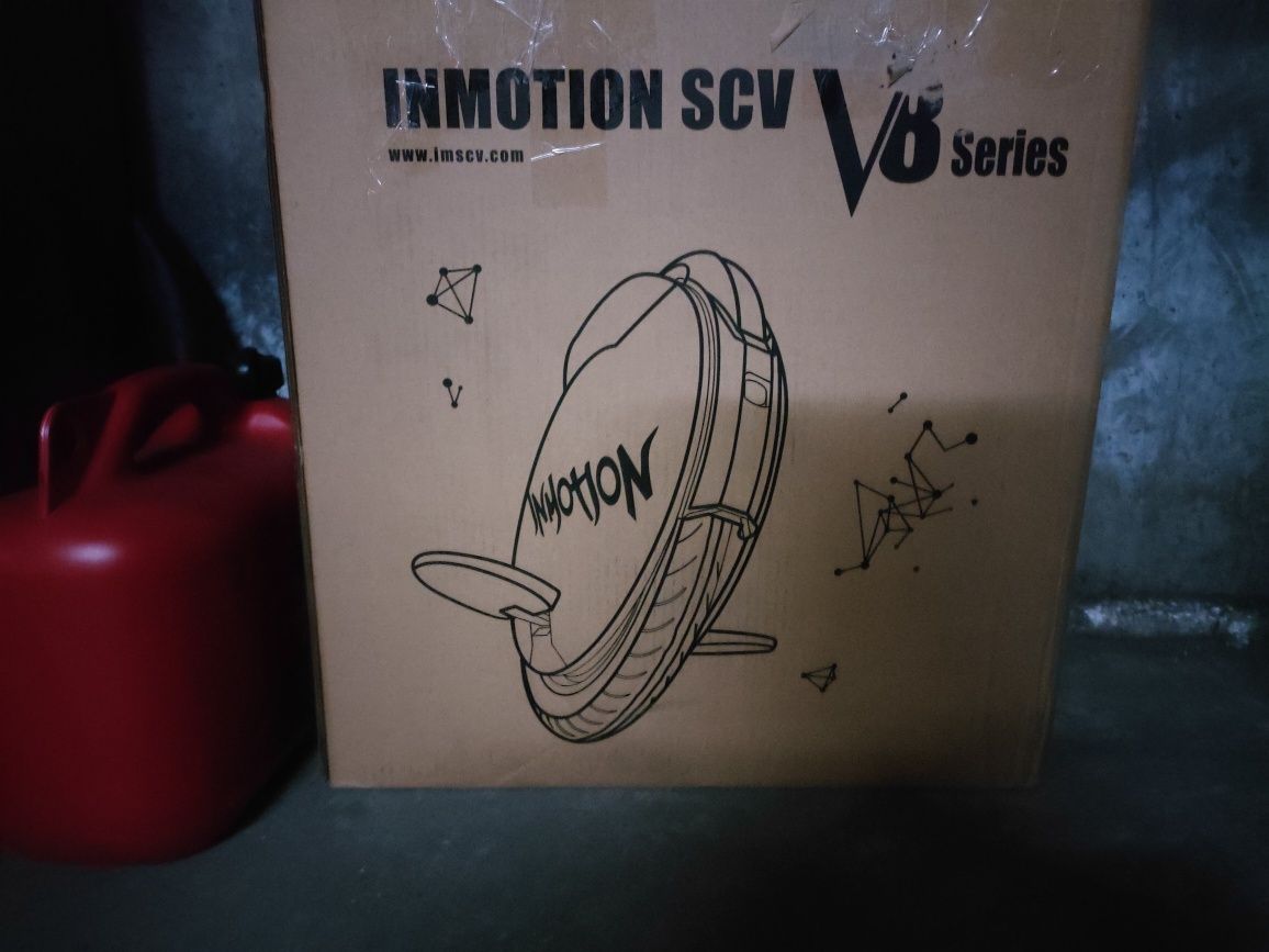 Моноколесо Inmotion V8F, пробіг 4 км