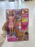 Оригінальна лялька Barbie з собакою