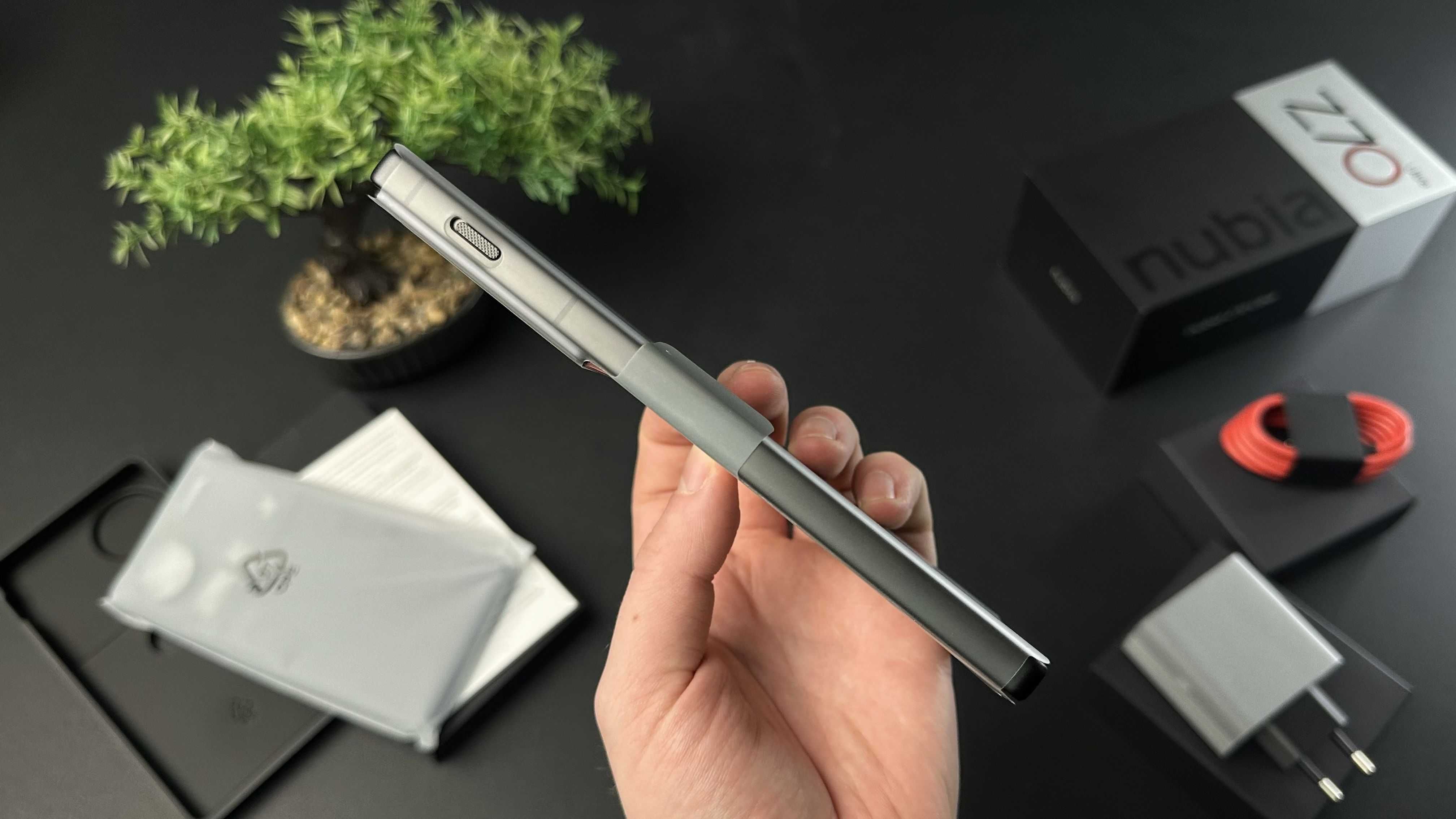 NEW ZTE nubia Z70 Ultra 16/512GB Black Гарантія Trade In БЕЗ ПРЕДОПЛАТ