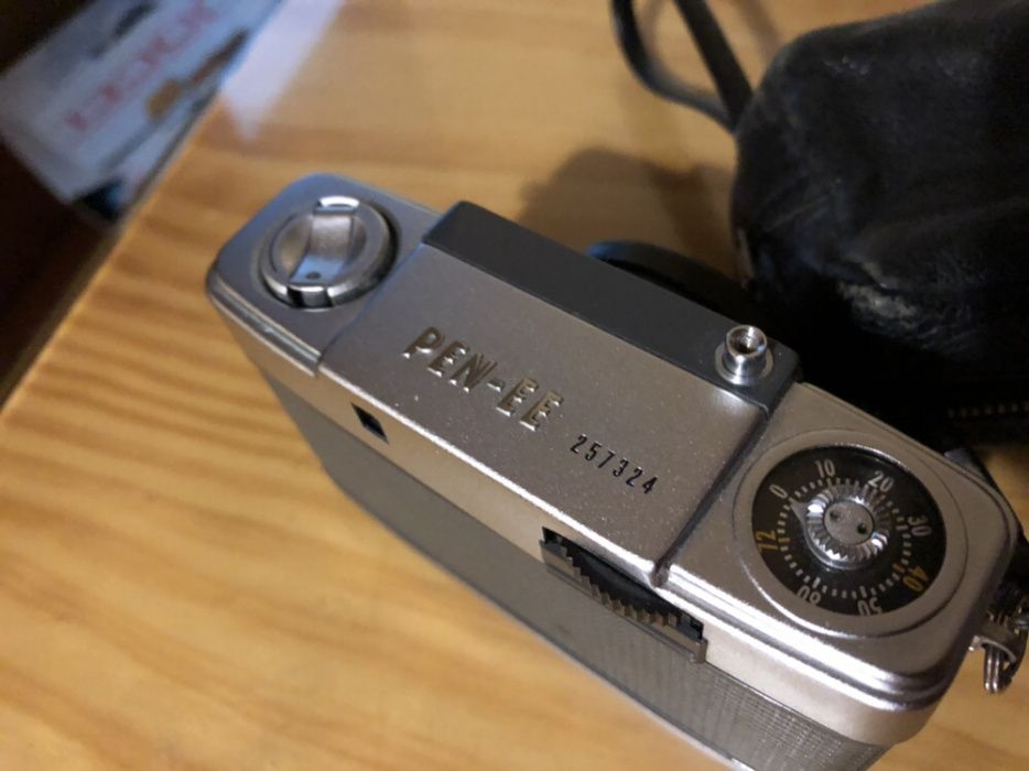 Olympus Pen-EE S