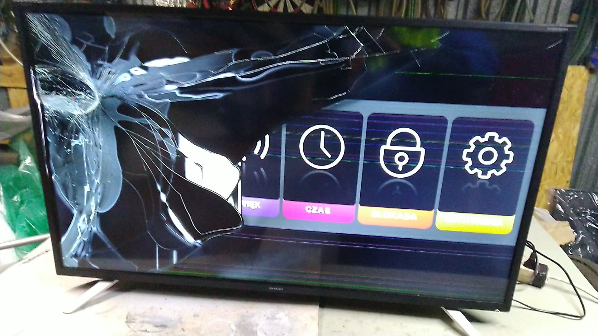 Telewizor Sharp 40"uszkodzony