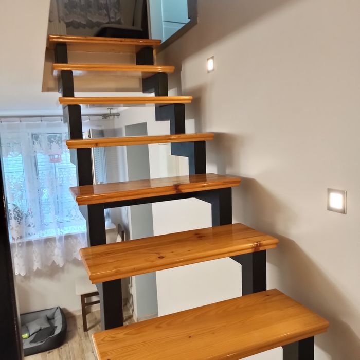 Sprzedam stopnie na schody wewnętrzne