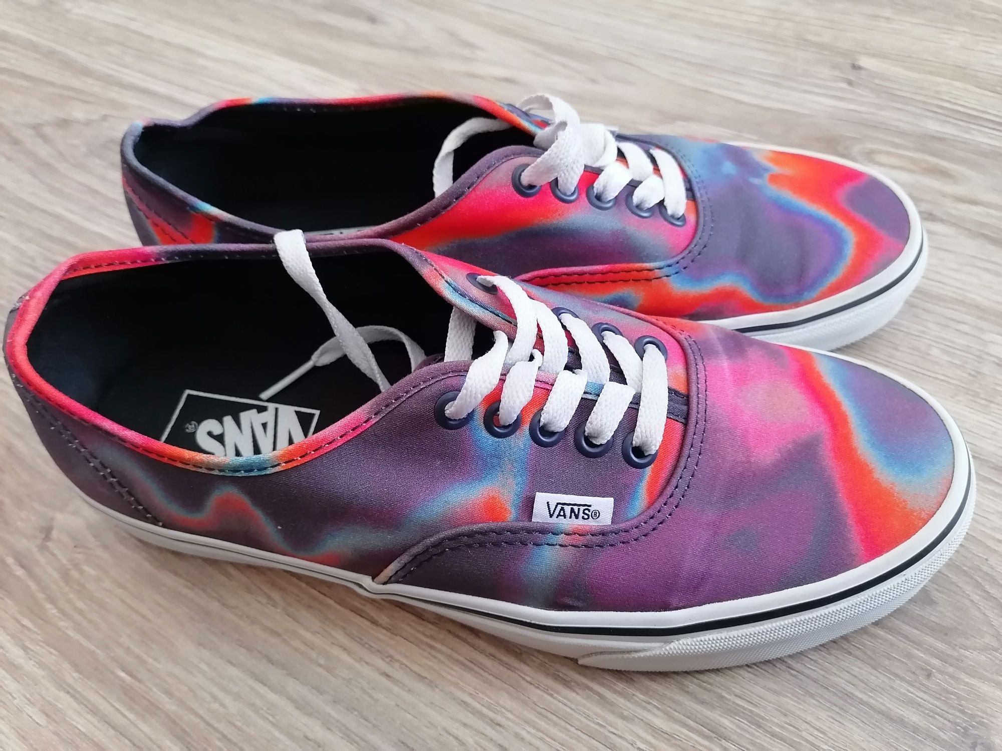 Buty VANS Authentic 41 ŚLICZNE, Kolorowe