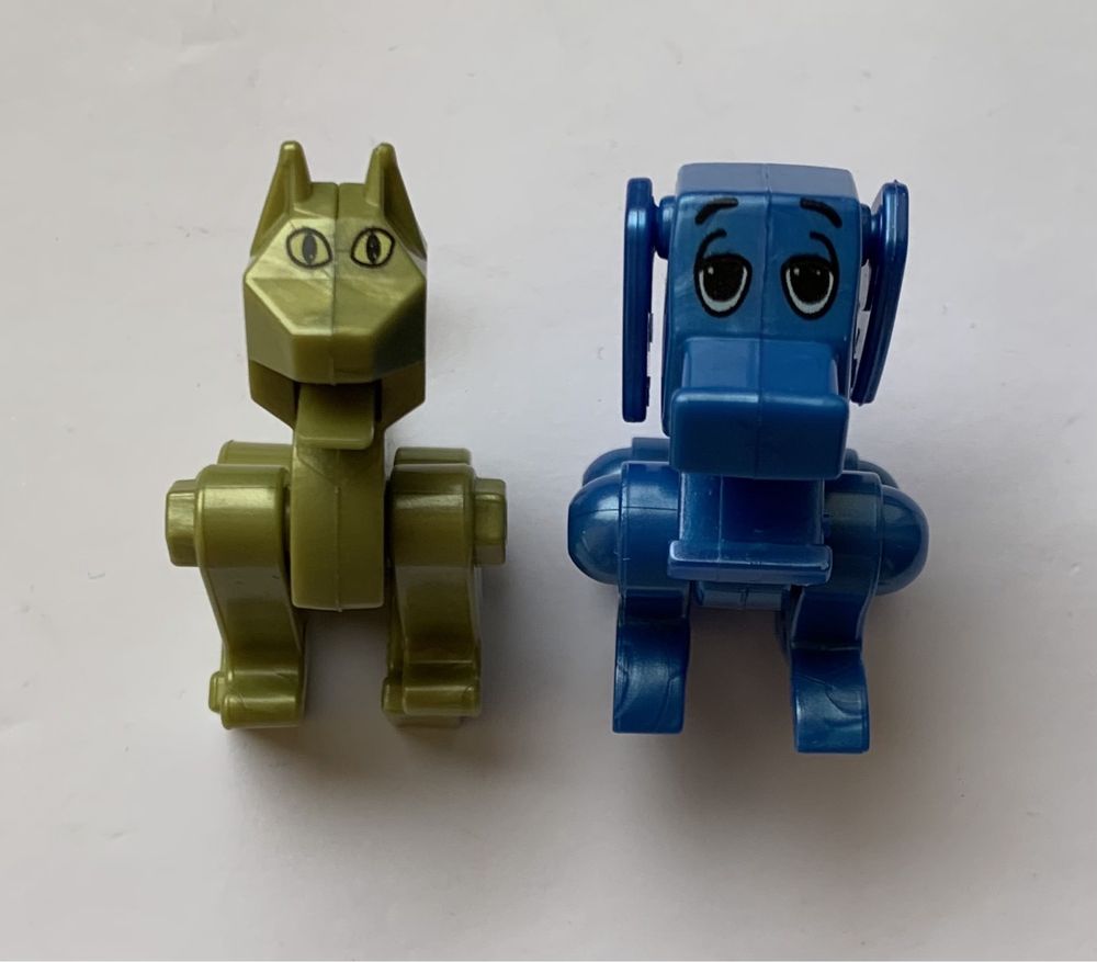 Ретро серия игрушек киндер Звери Роботы Animaux Robots C97-C98 (2004)