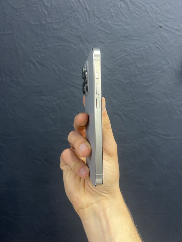 iPhone 15 Pro 128Gb Natural Titanium Neverlock Від Магазину
