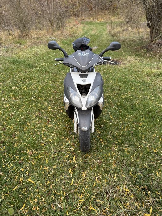 Продам скутер speed gear 150