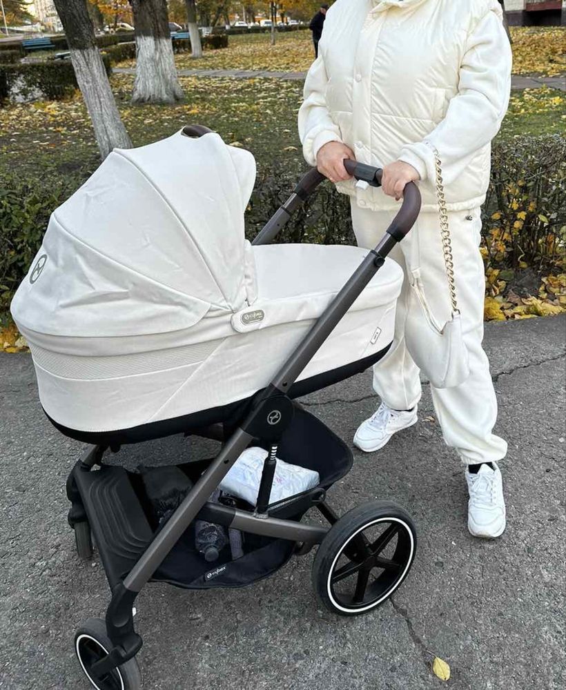 Коляска Cybex Balios S Lux 2024