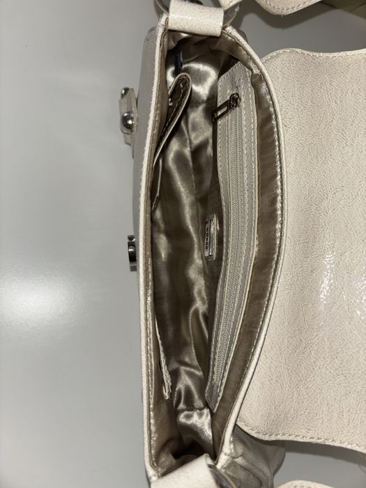 Mala Y2K Vintage Guess