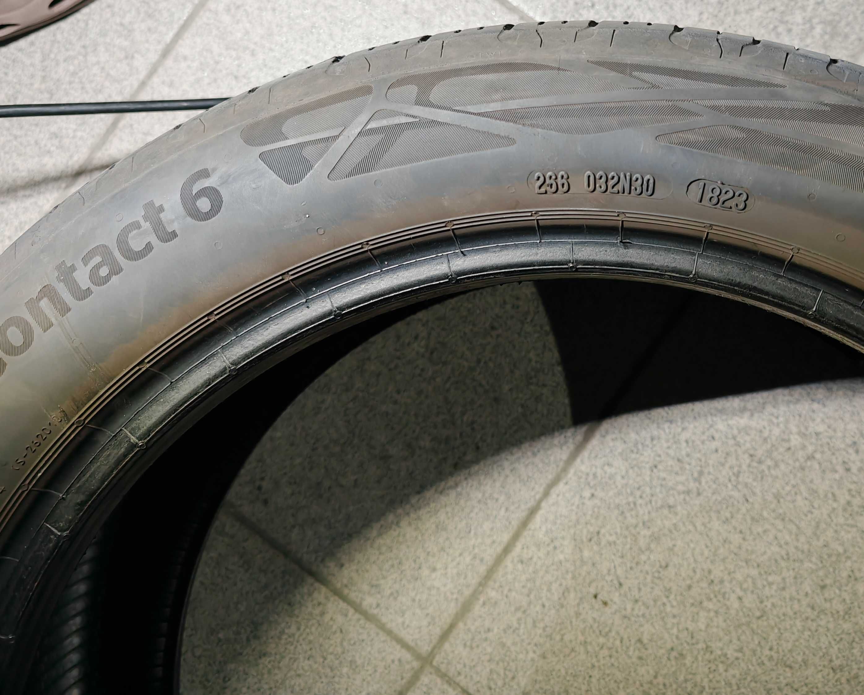Pneu 215X50 R18 Continental