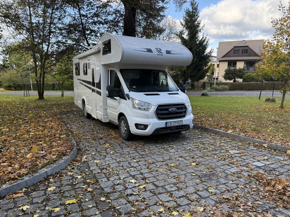 Wypożyczalnia kamper– 5-osobowy Kilig 695 (alkowa) na bazie Forda