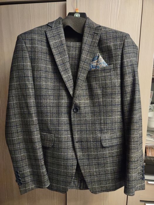 Garnitur - Guittard 46S - 170/92/82 Slim kratka szary