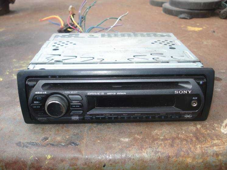 Автомагнитола Sony CDX- R2200 и др.