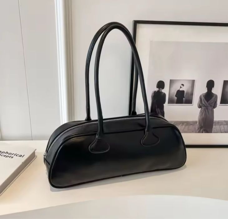 сумка багет чорна