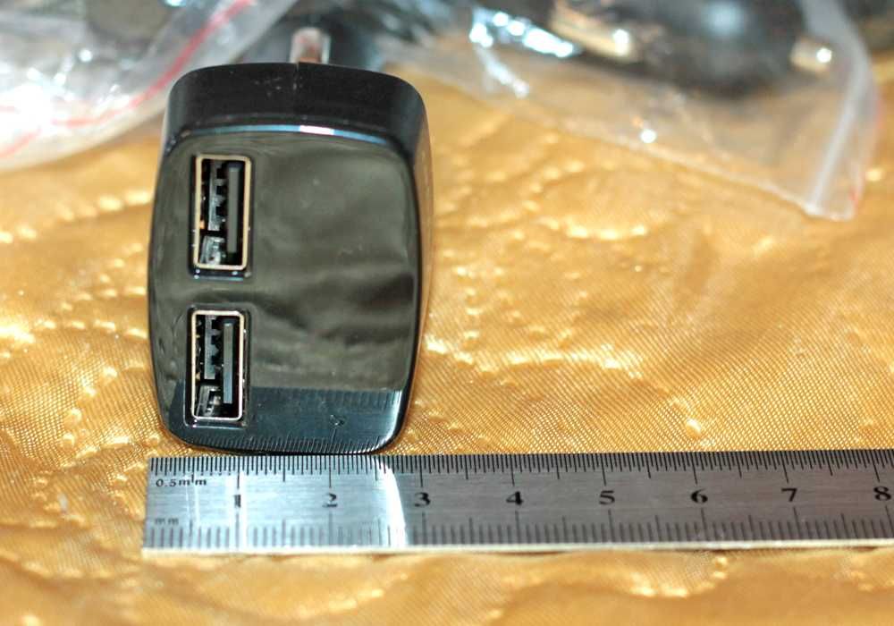 4в1: вольтметр/амперметр/термометр/USB зарядка (до 3А) в прикуриватель