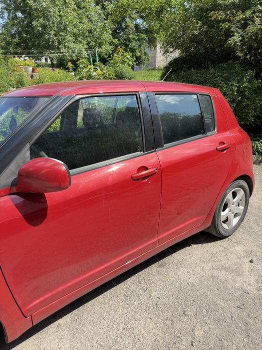 Продам Suzuki Swift 3 2007
