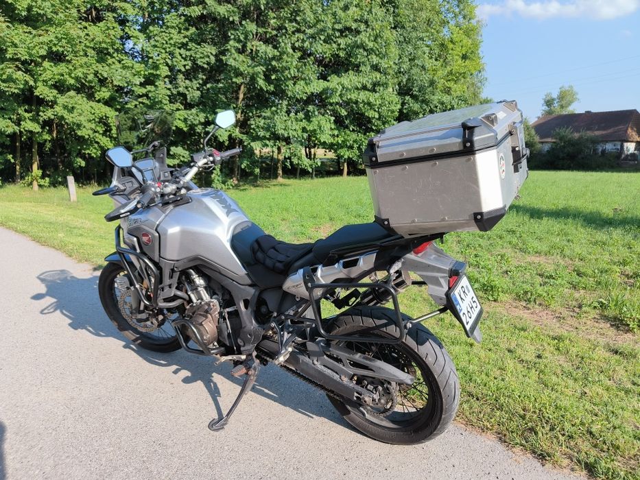 Honda CRF1000 Afryka Twin, manual