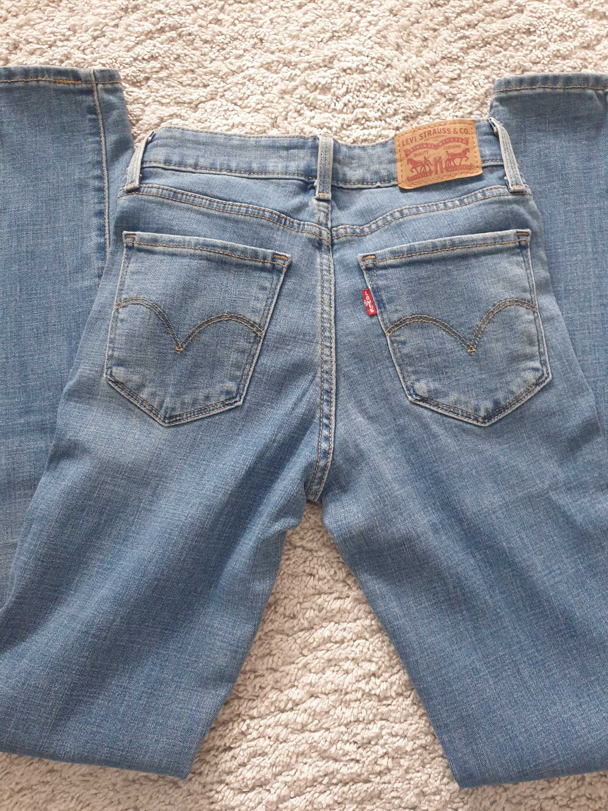 Levis Jeans Senhora Tamanho 32