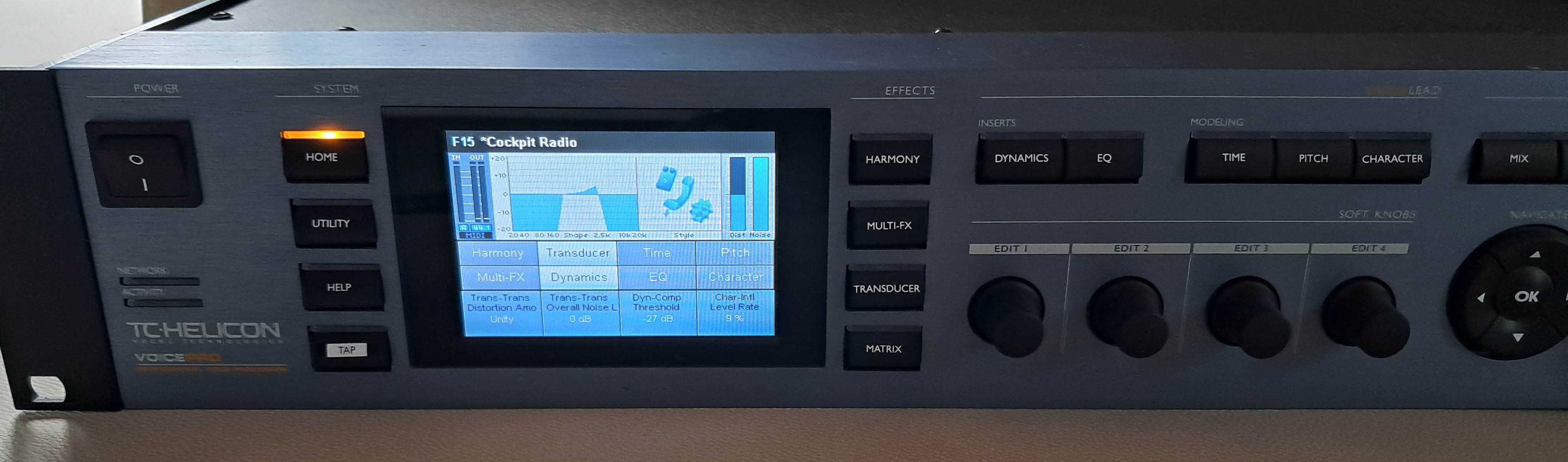 TC Helicon VoicePro Voice Pro Studio vocal multi effects procesor RACK