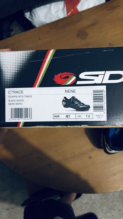 Sapatos SIDI como novos