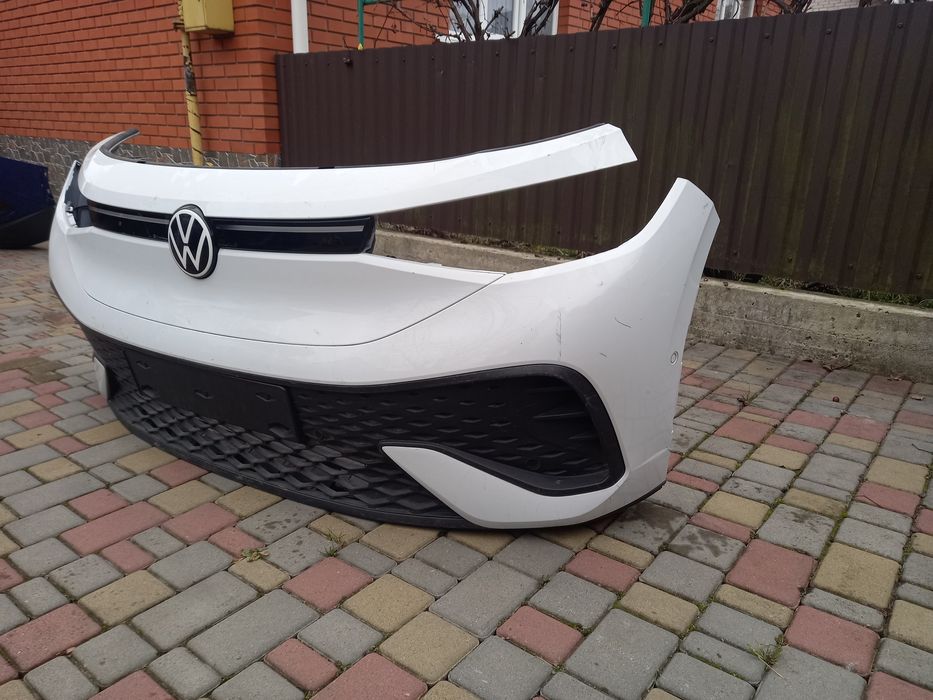 Бампер передній ID 4, ID 5 білий