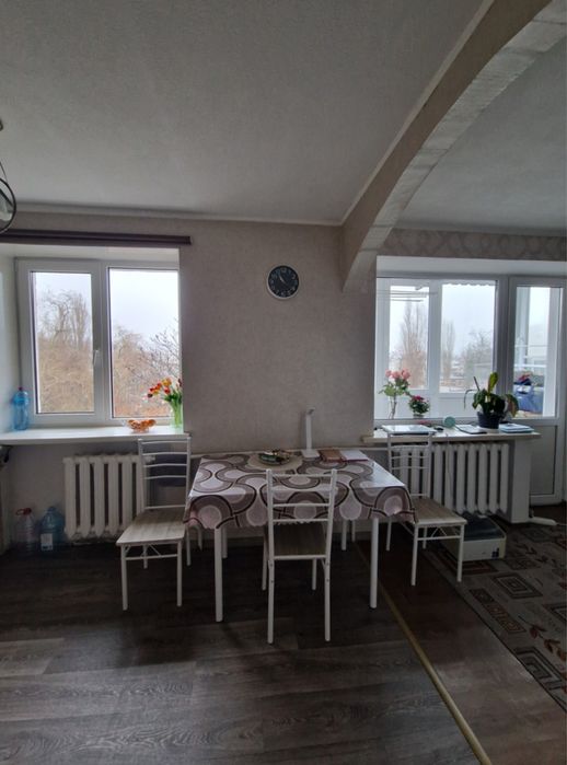 Оренда 2х-кімнатної квартири в нагірній частині міста