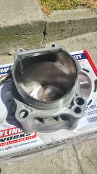 Cylinder suzuki ltz 400