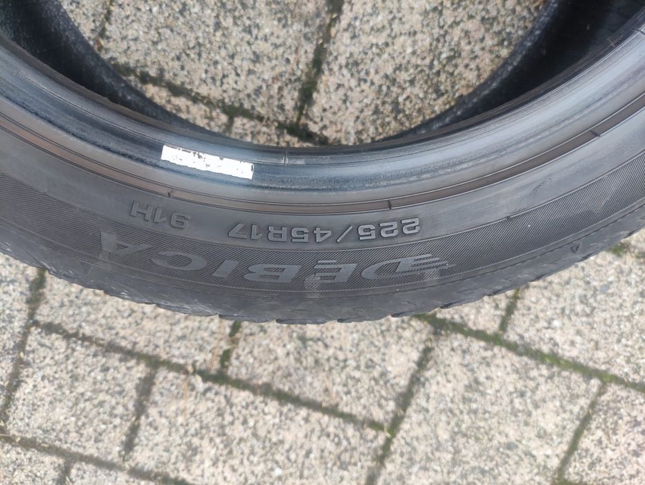 Opony 225/45 R17 7,3mm