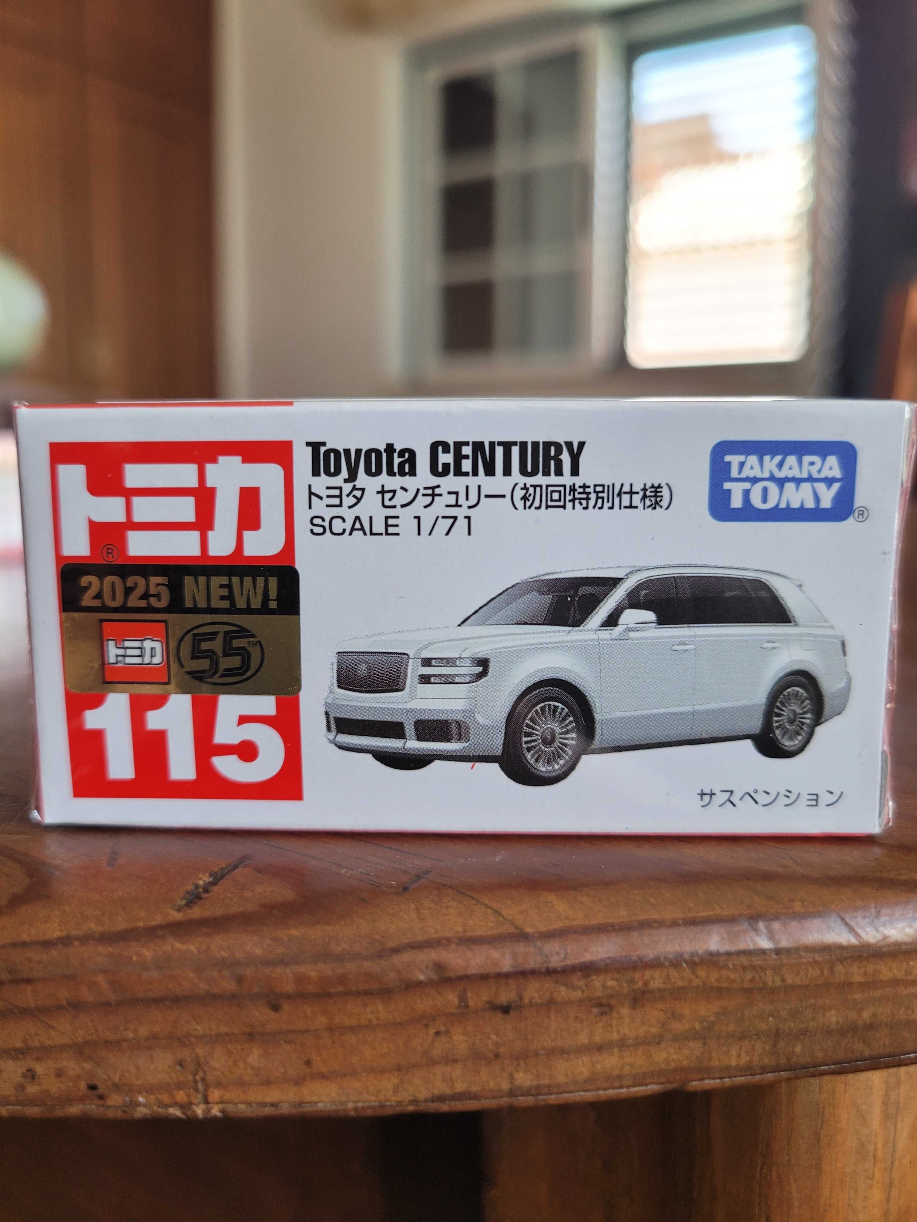 Tomica Miniatura Toyota Century 2025 [NOVO]