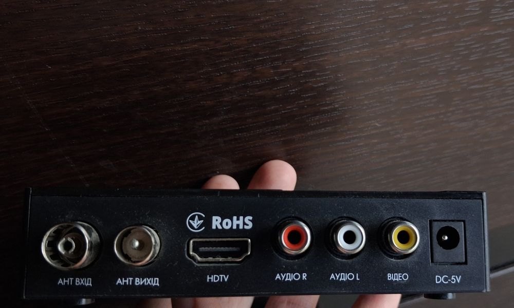 Ефірний приймач Romsat T2