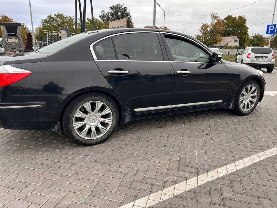 Hyundai Genesis 2008 3.8