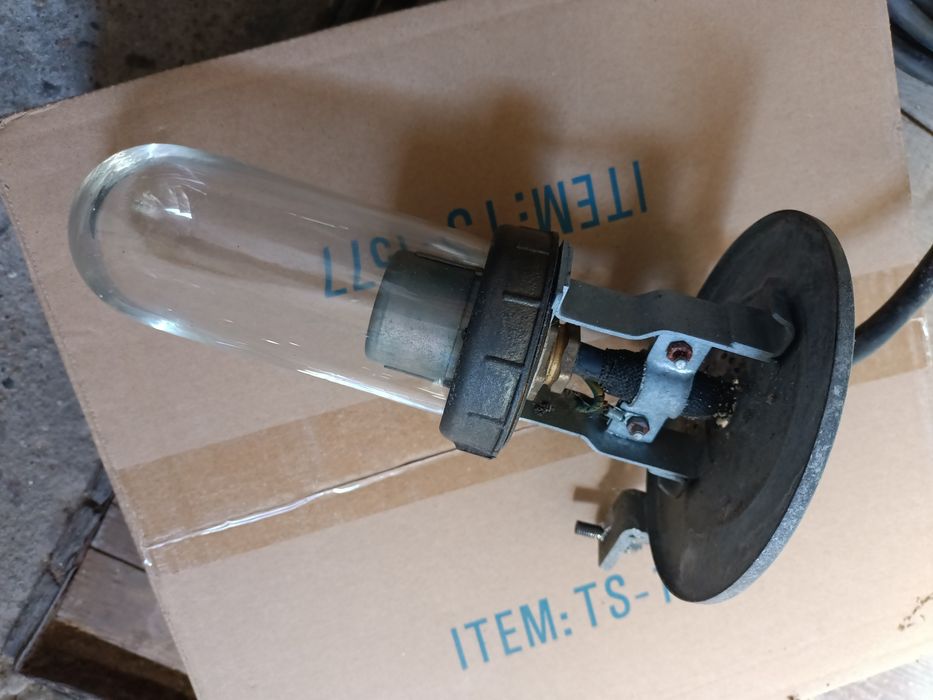 Stara Lampa okrętowa