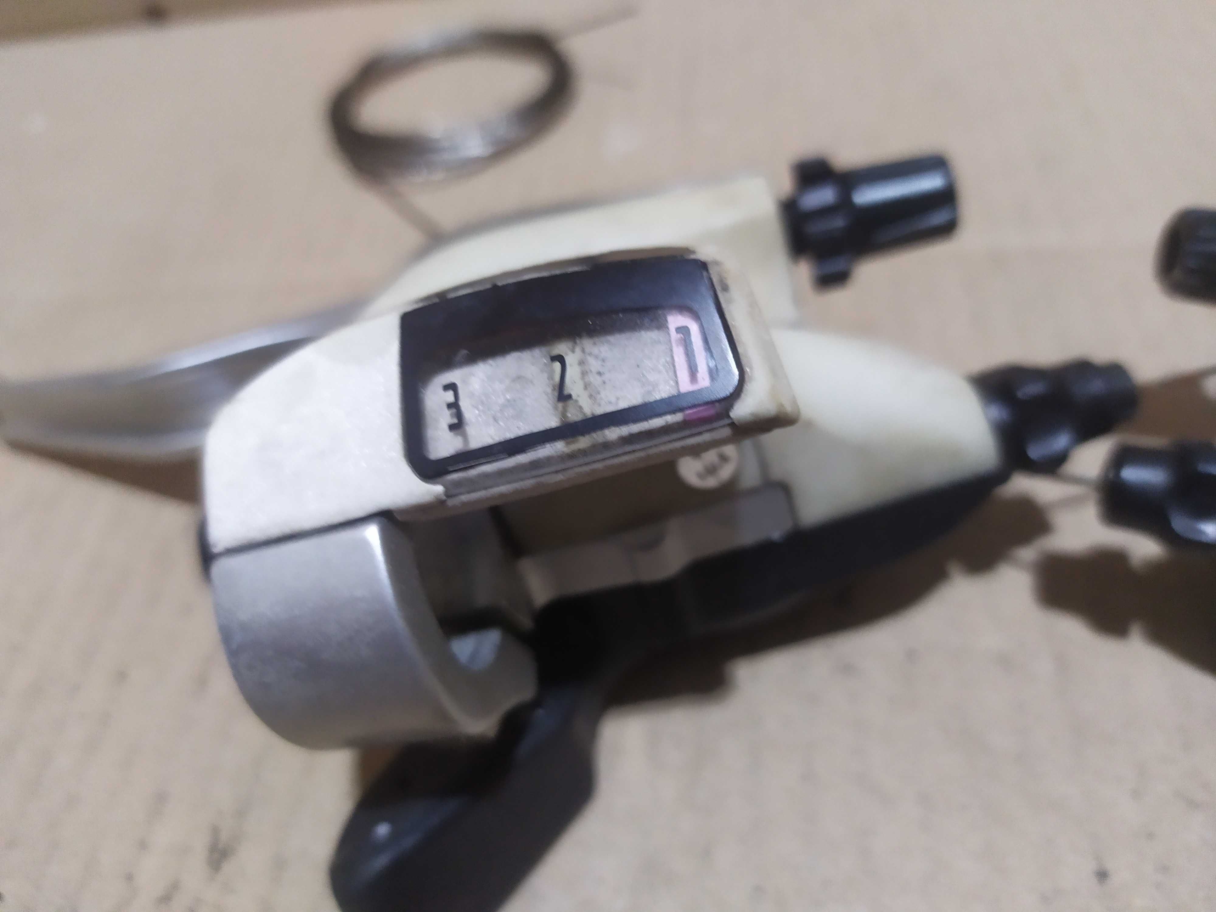 Манетки шифтеры Shimano Deore LX ST-T660 , 3х9 скоростей