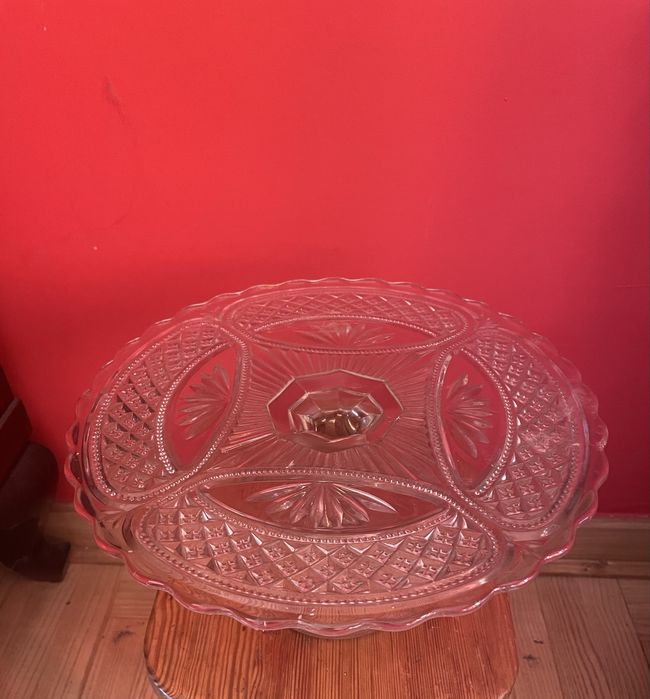 Patera szklana  na nóżce 30 cm