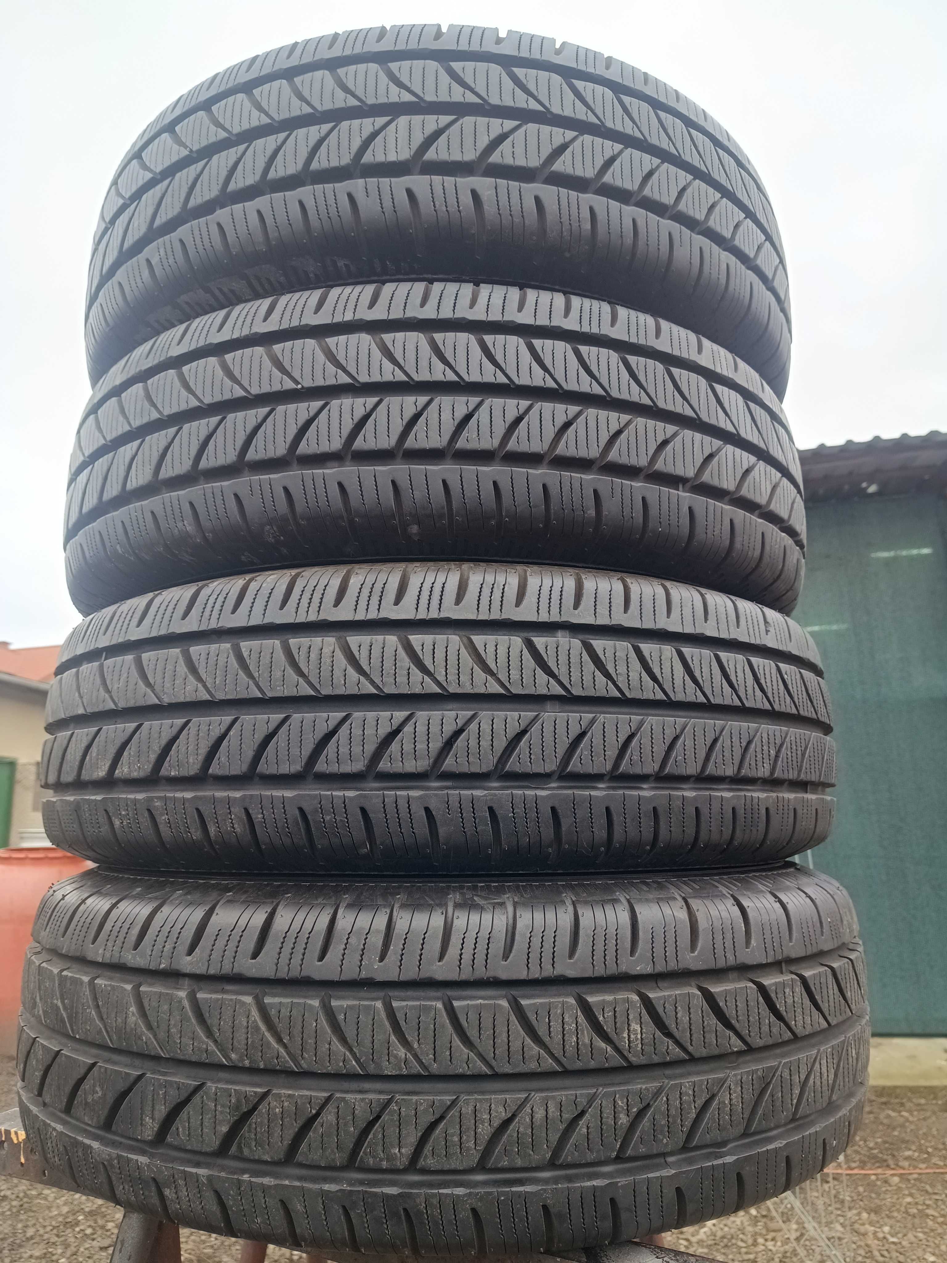 Opony zimowe Yokohama 225/75R16C z 2021r - 10mm