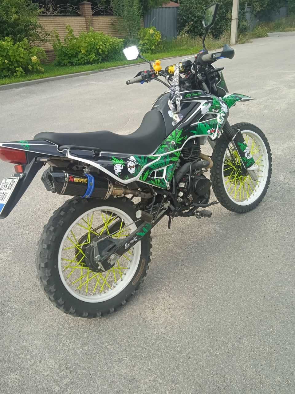 Продам мотоцикл spark sp150d1