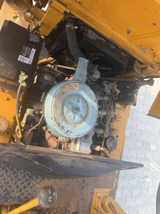Навантажувач вилковий Komatsu FD25D - дизель
