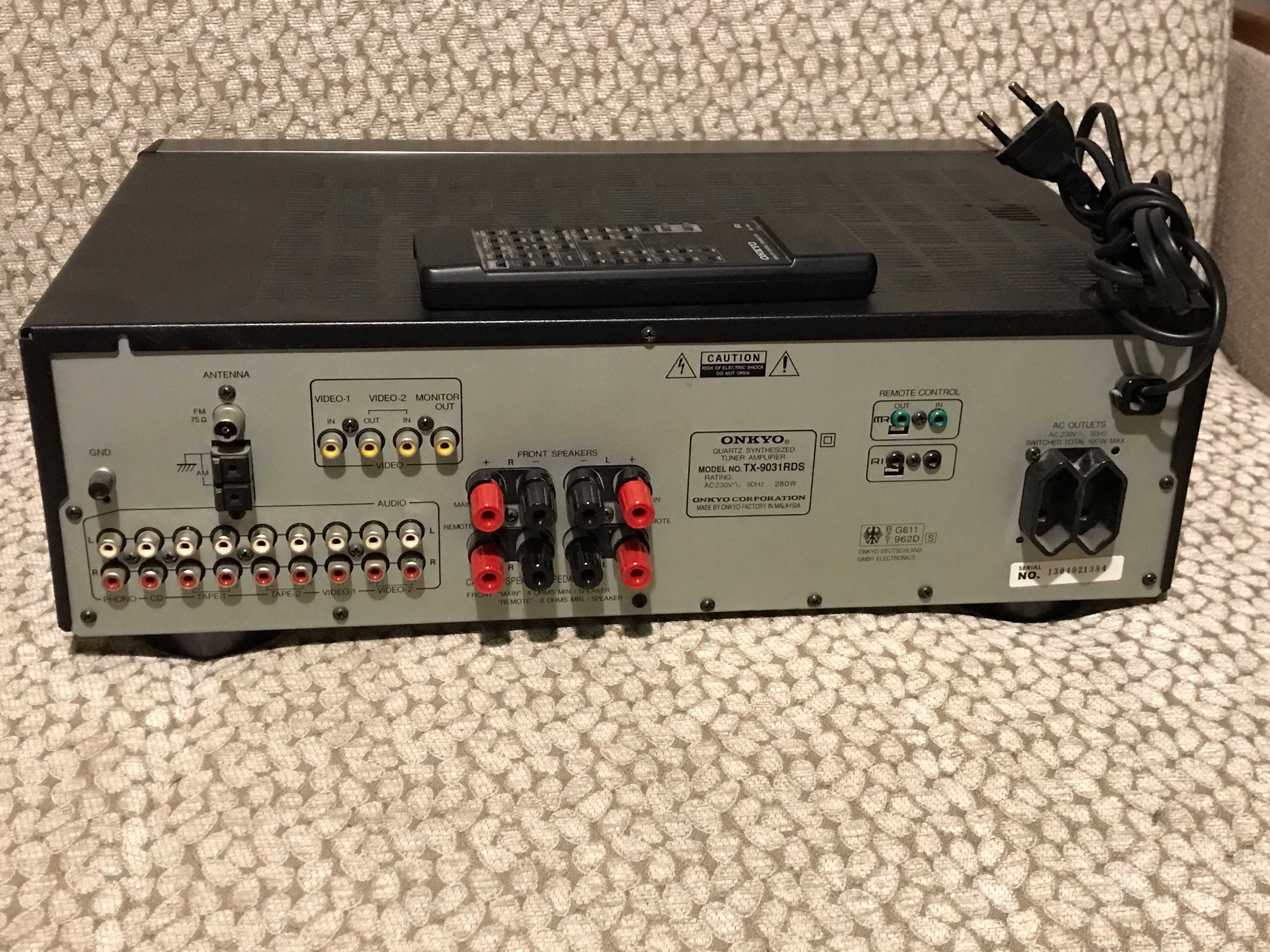 Onkyo - TX 9031 RDS Amplituner + pilot RC-250 S