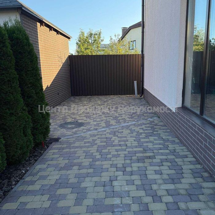 Продам будинок (дом) .Є-оселя