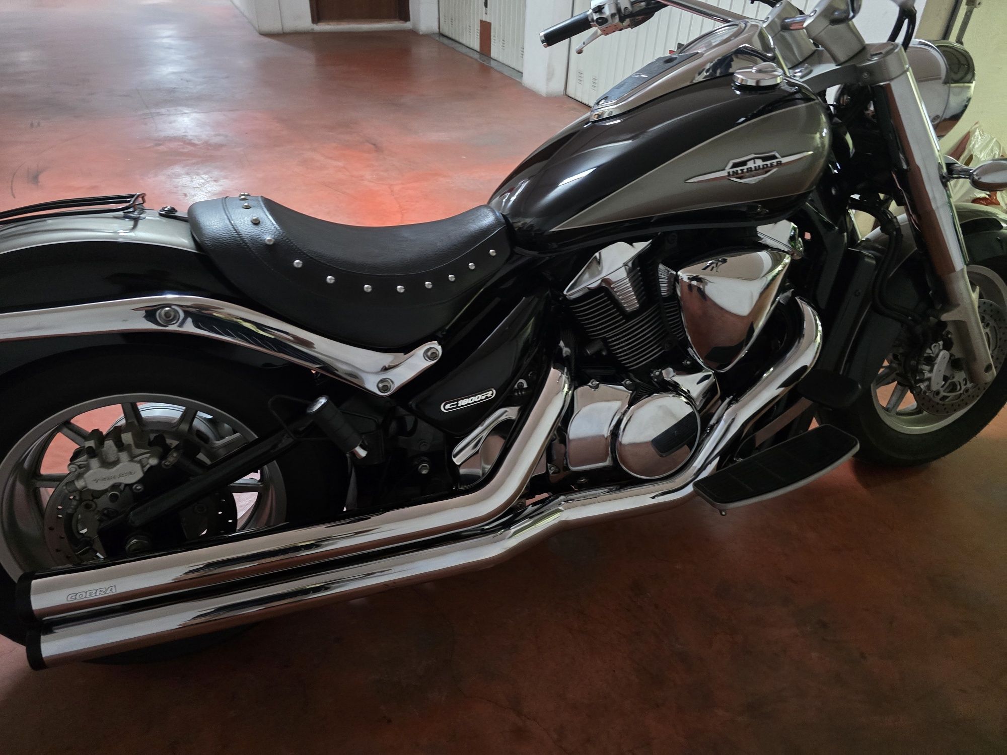 Suzuki Intruder 1800