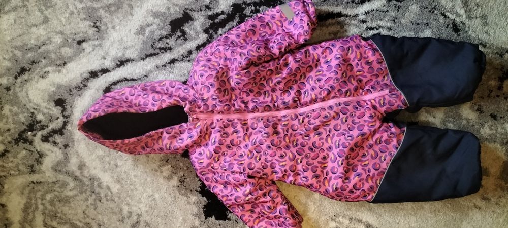 Зимовий комбінезон для дівчинки