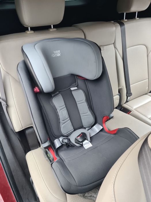 Автокрісло Britax Römer TRIFIX2 i-SIZE (Storm Grey)
