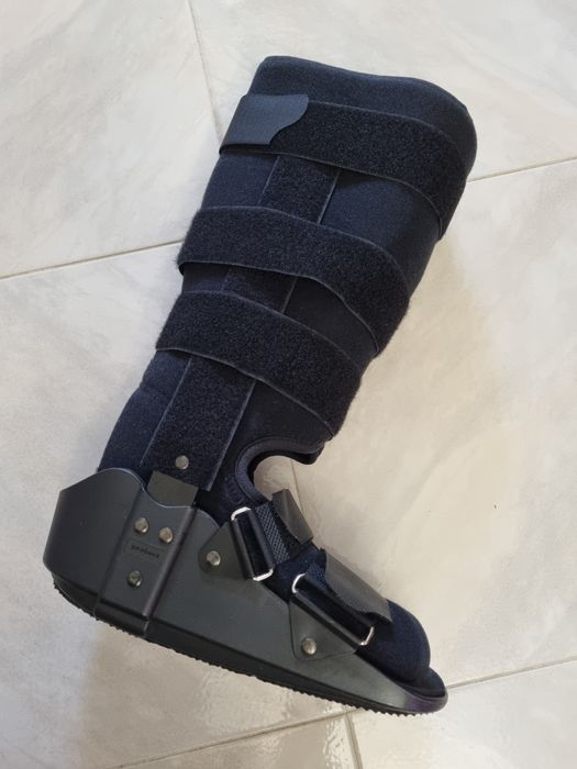 Bota ortopedica walker com 10 dias de uso